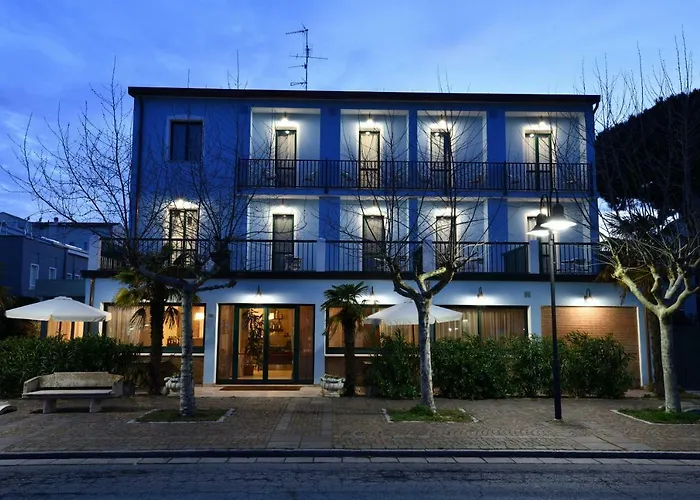 Hotel Oasis